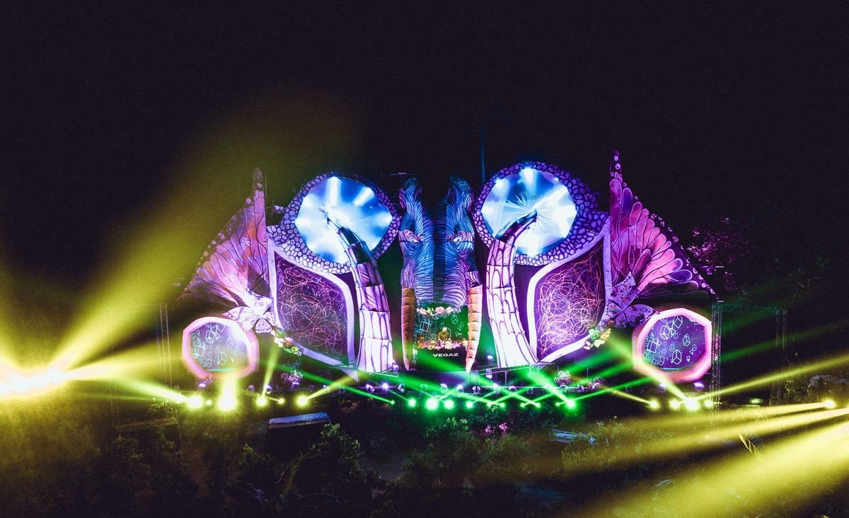 Deep Jungle Festival main stage at night